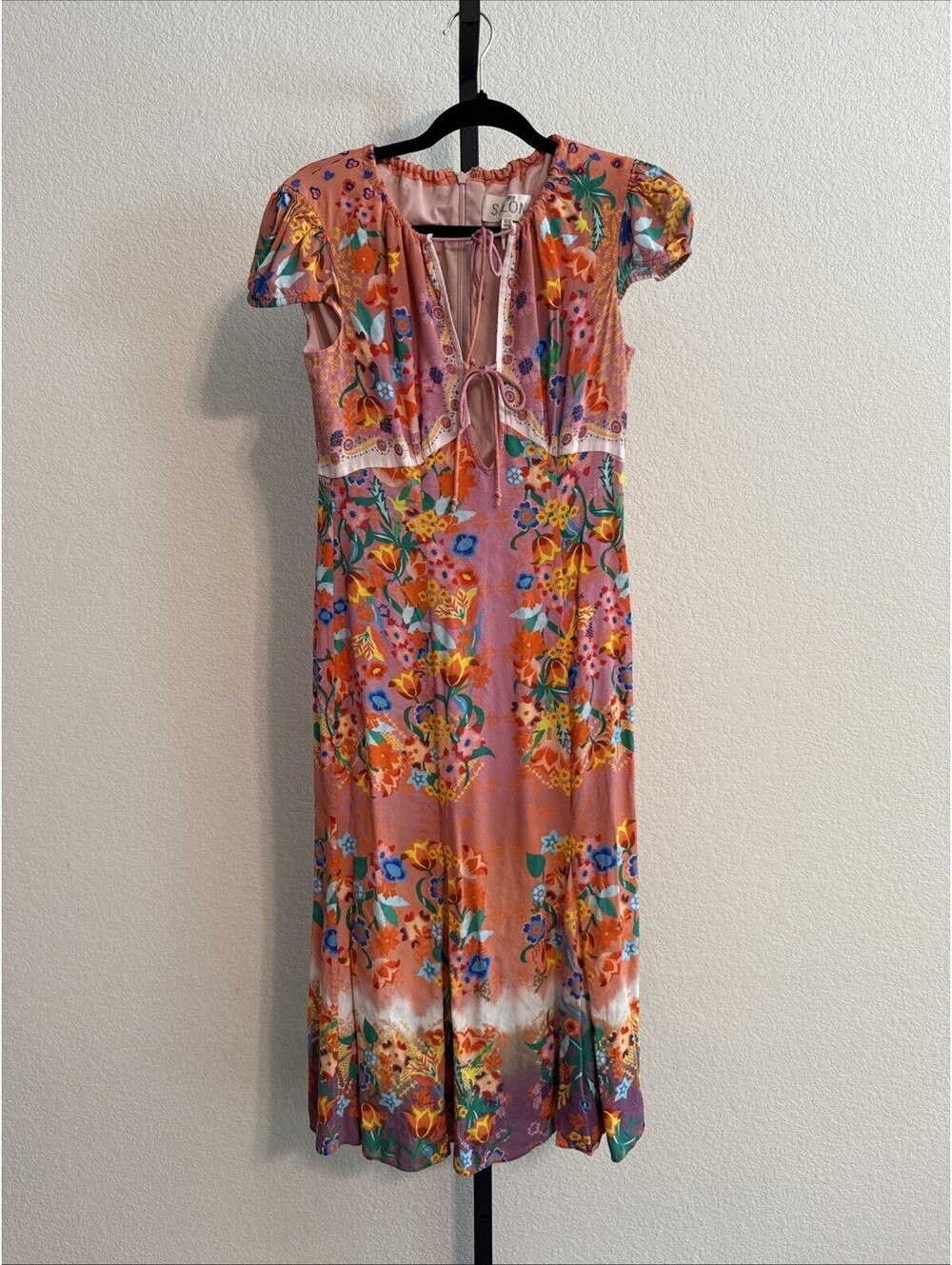 Saloni Sienna Floral Lace-Up Front Crepe Midi Dress w/ Bubble Cap Sleeves- Sz 4